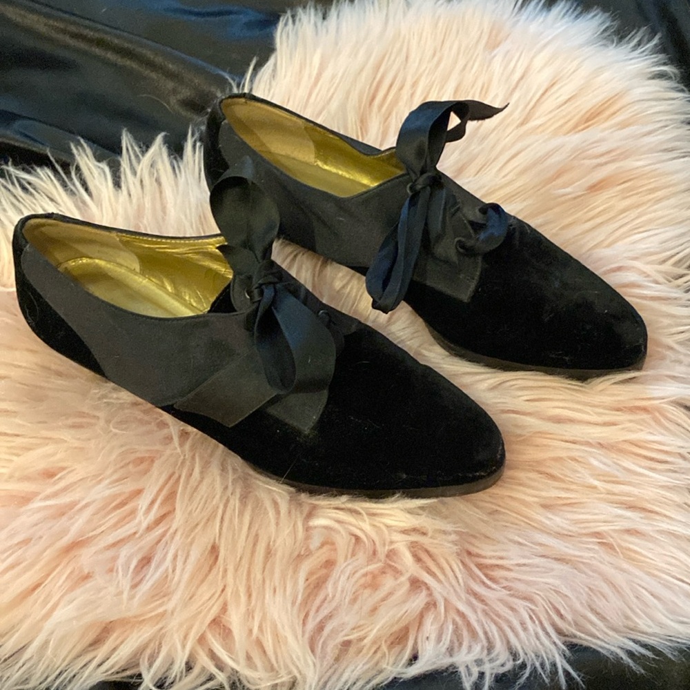 Vintage Yves Saint Laurent All Leather Suede Pointed Shoes
